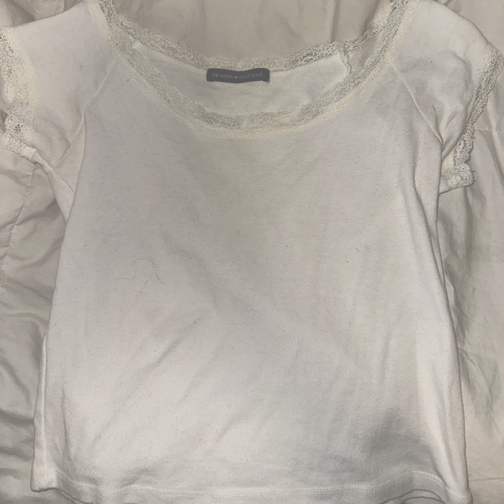 Brandy Melville Cream Lace Sleeve Tee